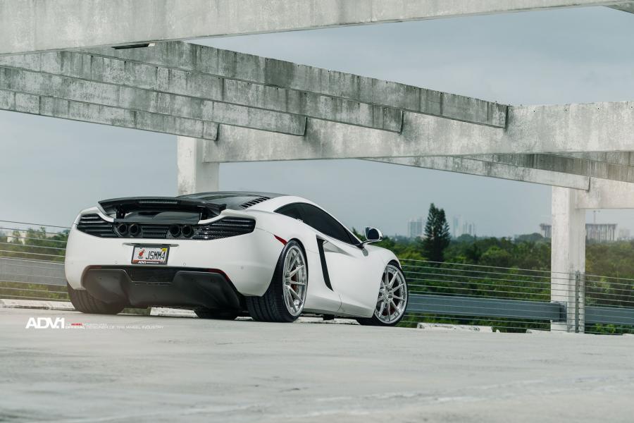 McLaren MP4-12C on ADV.1 Wheels (ADV10TSCS) 2015 года  (фото 21 из 25)